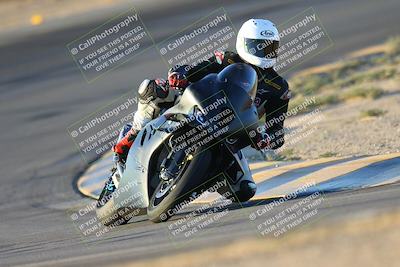 media/Oct-06-2024-Race Pace (Sun) [[d7d39ec7ad]]/1-Turn 10 (730am)/